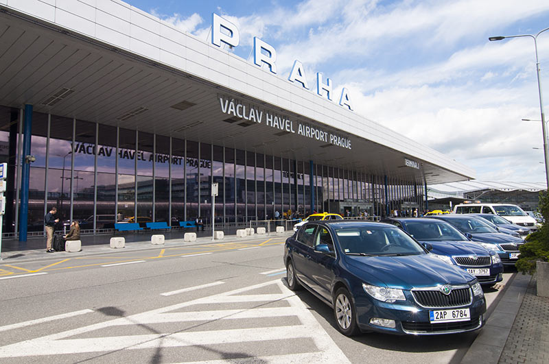 Аэропорт Рузине, Прага