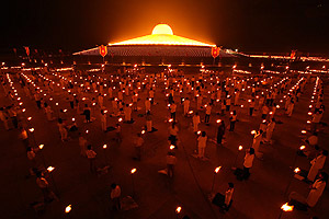 Макха Пуджа - день признательности Будде. Таиланд