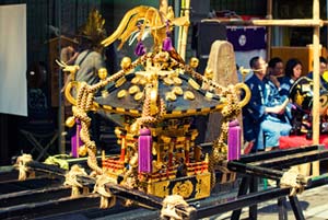 Фестиваль Эдо в храме Недзу