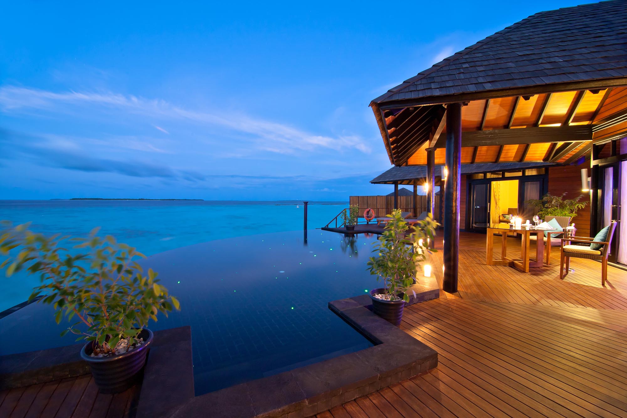 Волшебный отдых в Aqua Retreat отеля The Sun Siyam Irufushi Maldives