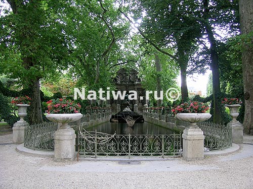 Фонтан Медичи, Люксембургский сад. Париж