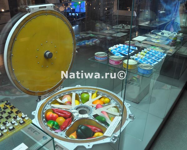 Ящик для хранения овощей и фруктов в космосе